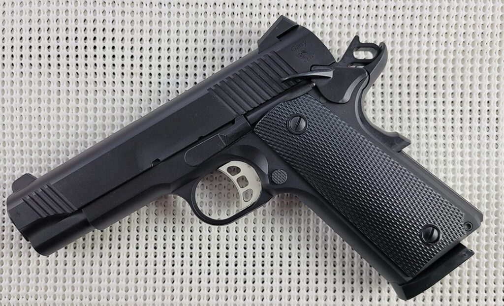 left profile of the Tisas 1911 Carry B45