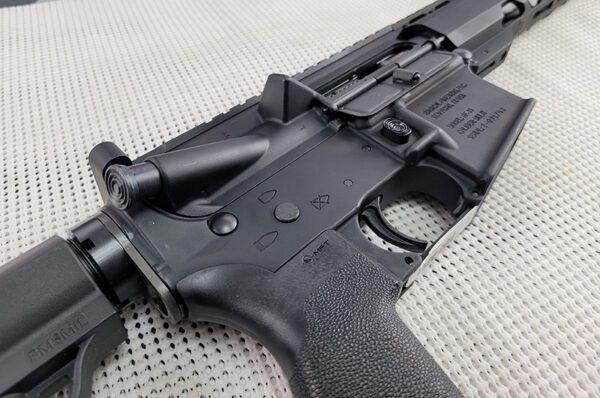Radical Firearms .300 Blackout AR-15 facing right